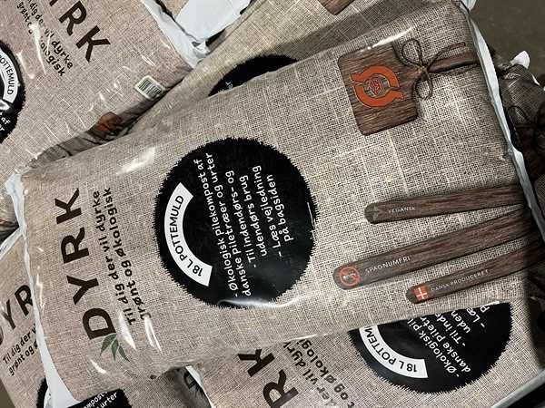 Dyrk - Pottemuld 18L 1 Dyrk - Pottemuld 18L